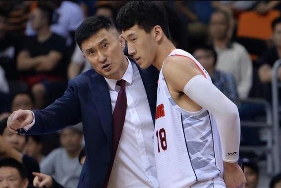 乌法115k欧元买断阿加波夫，结束租借正式加盟